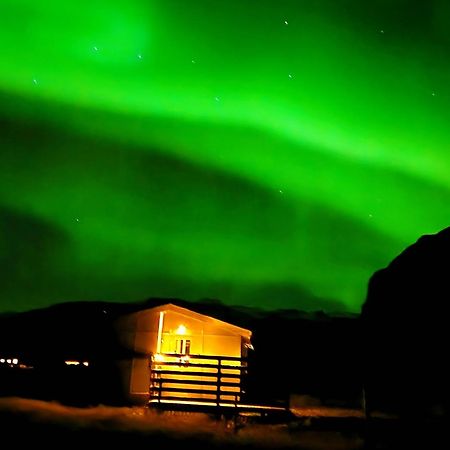 Green Farm Stay With Private Hot Tub Хвольсвёдлюр Экстерьер фото