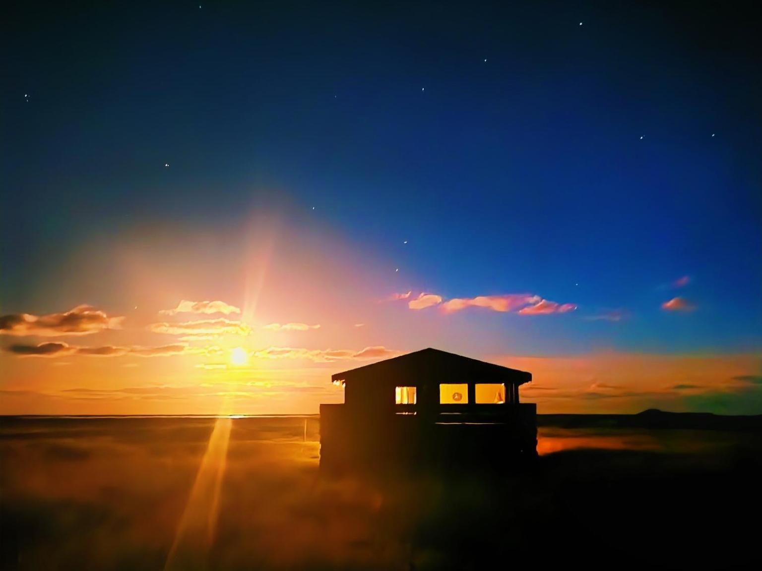 Green Farm Stay With Private Hot Tub Хвольсвёдлюр Экстерьер фото